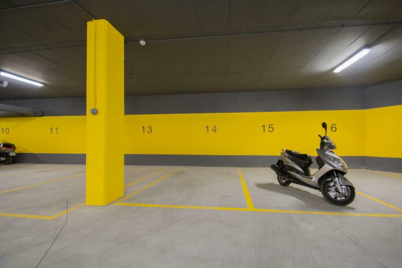 Enjoygranada Arabial 5A - Pool & Free Parking Apartment Ngoại thất bức ảnh