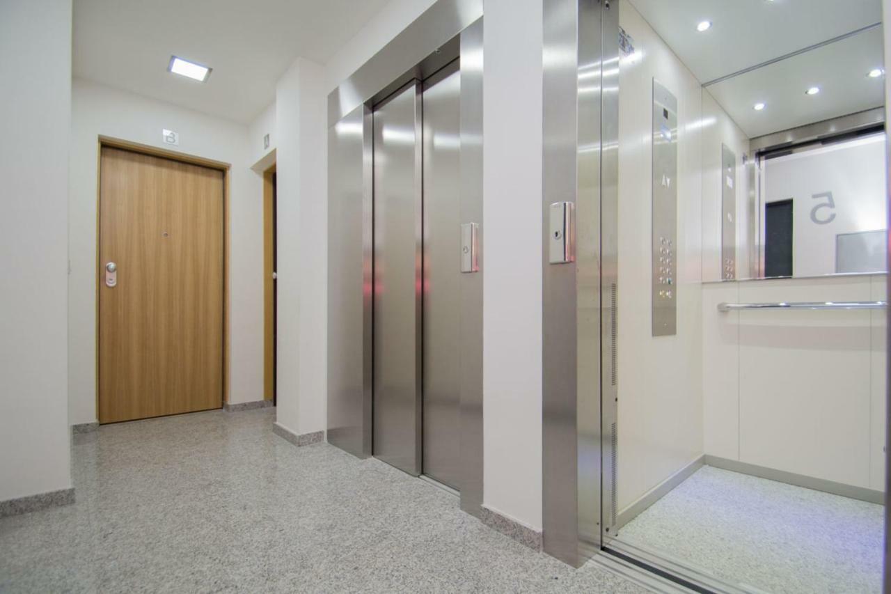 Enjoygranada Arabial 5A - Pool & Free Parking Apartment Ngoại thất bức ảnh