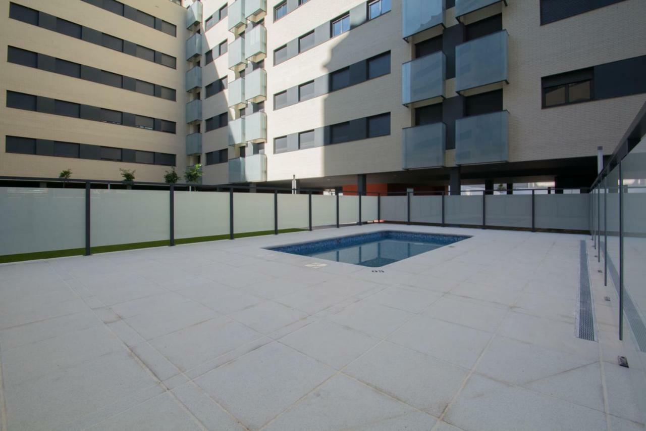 Enjoygranada Arabial 5A - Pool & Free Parking Apartment Ngoại thất bức ảnh